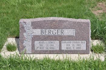 Berger, Garland Conroy (Bud) (Mary O. Dewey) (1) (Victor)