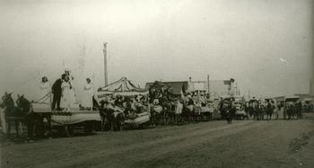 Event, Parade, Thayne